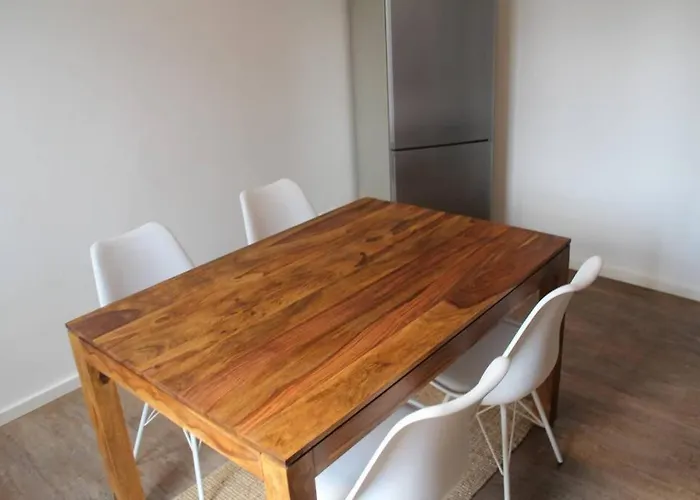 Apartmán London . Chillinghouse # 9, 3 Min. Vom Ice, Netflix, Garten Siegburg