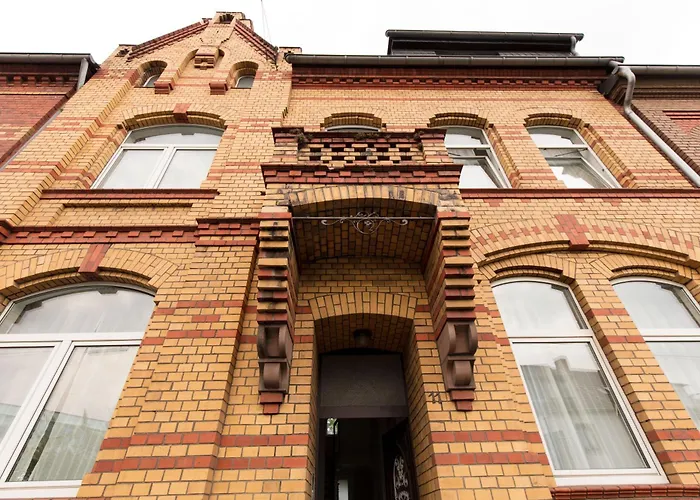 London . Chillinghouse # 9, 3 Min. Vom Ice, Netflix, Garten * ジークブルク